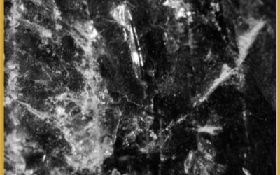 Ossidiana Nera / Black Obsidian